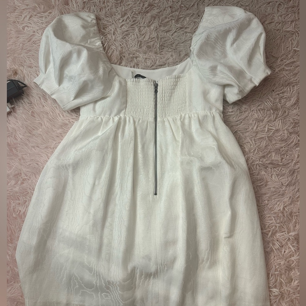 NWOT Alice + Olivia white dress - Picture 4 of 7